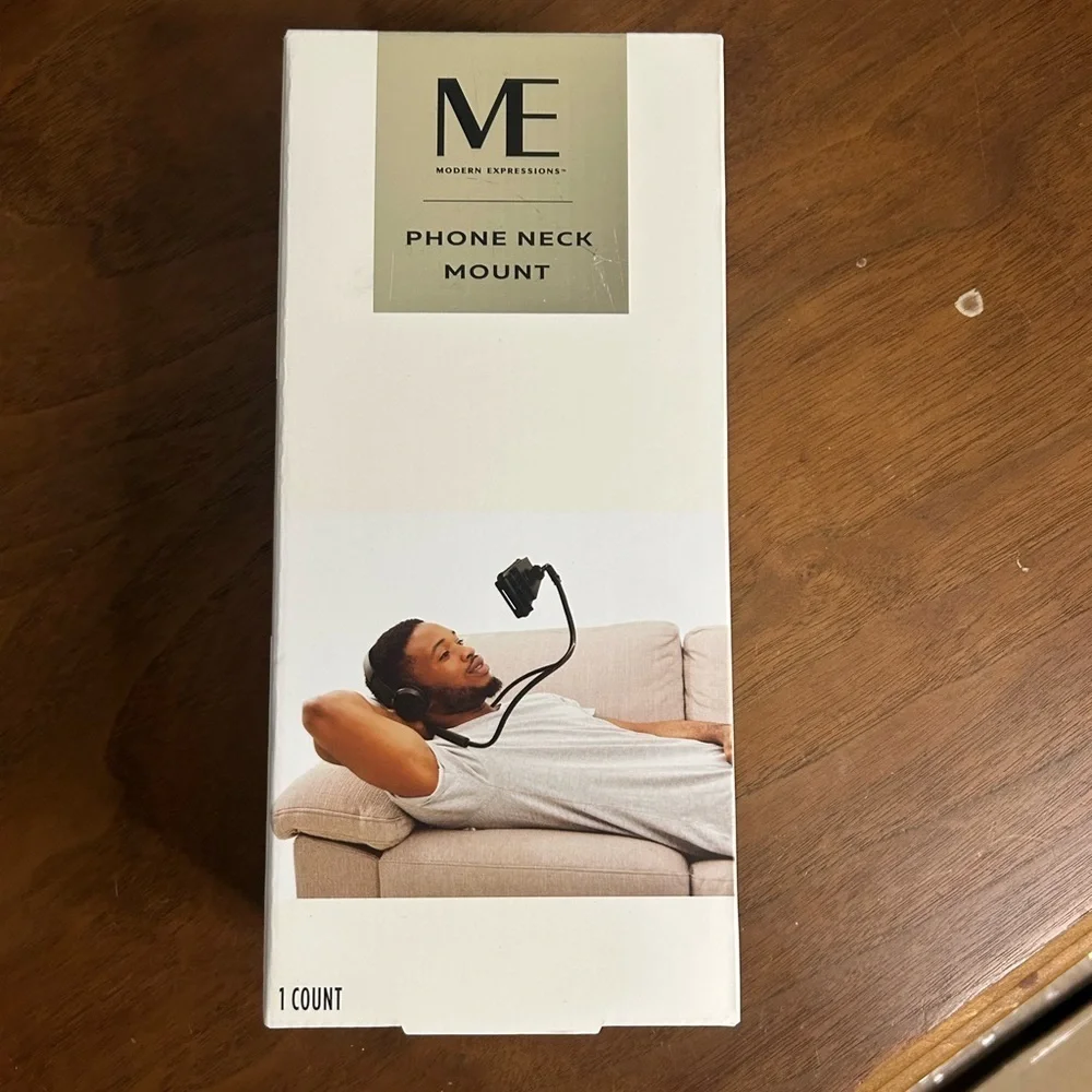 ✨HP✨NIB ME Phone Neck Mount - Picture 1 of 3